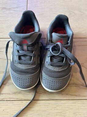 Adidas Predator Indoor Soccer Shoes | Size 11.5 | Great Condition